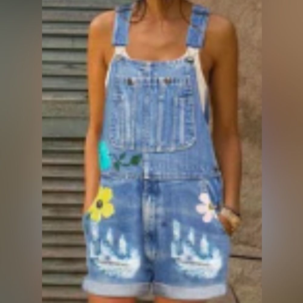 Jean overalls  with pockets and hand painted daisies distressed look. - Picture 2 of 9